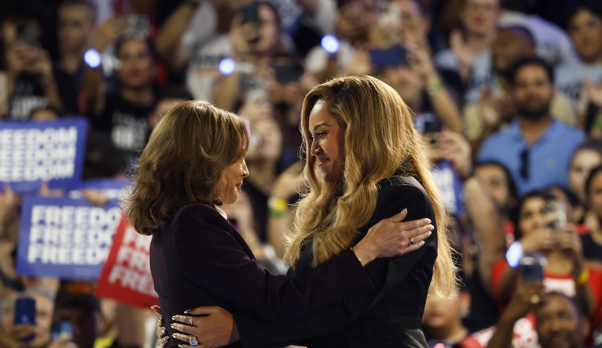 Kamala Harris and Beyonce onstage in Houston, 10-25-2024