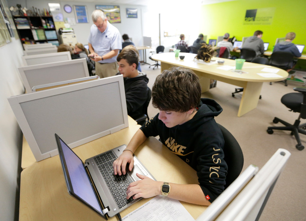 Swearingen on Evers veto - laptop pic