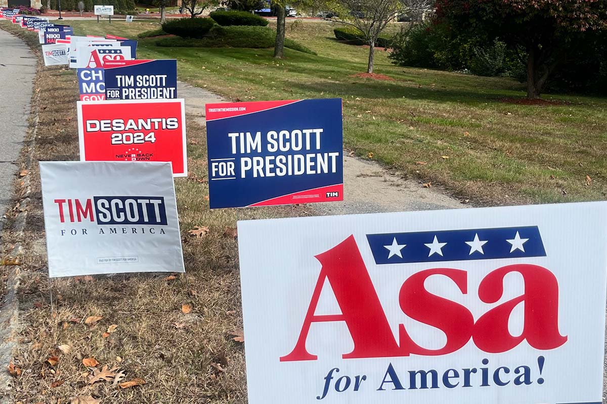 GOP candidate lawn signs, Nashua, N.H., 10-14-2023