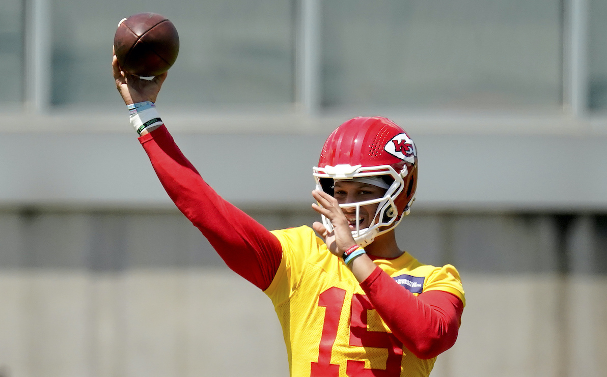 Patrick Mahomes training camp 06 21