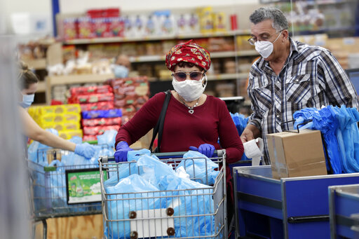 masked shoppers in Miami Dade