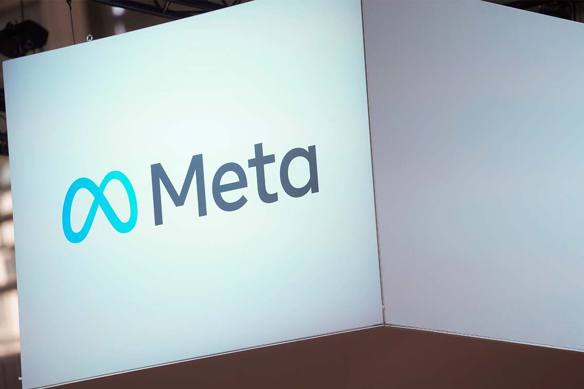 Meta logo in Paris, 6-13-2023