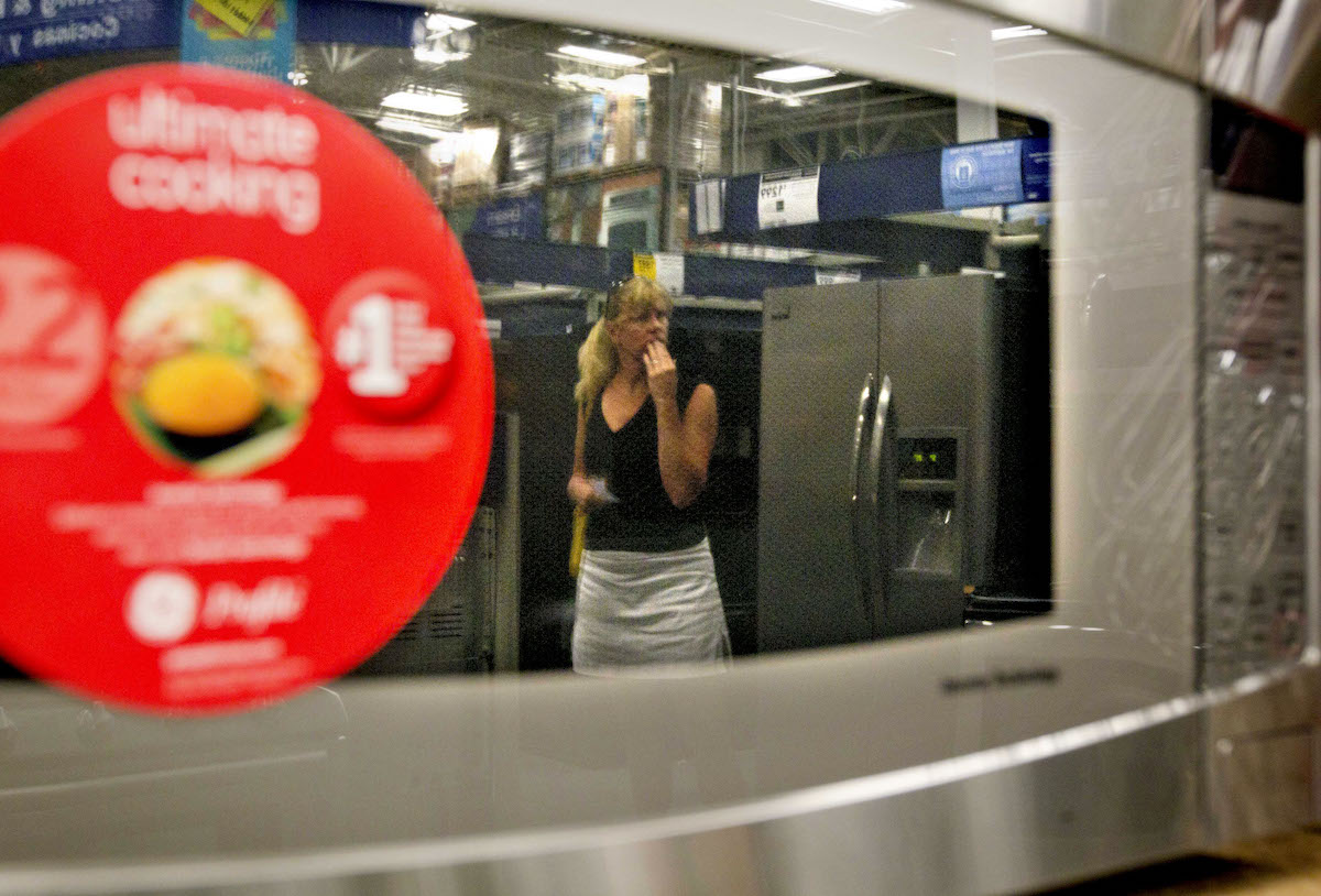 Microwave oven at store in 2012