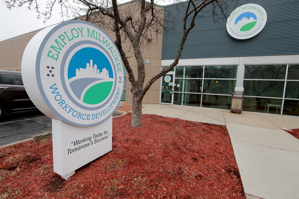 Mil unemployment office