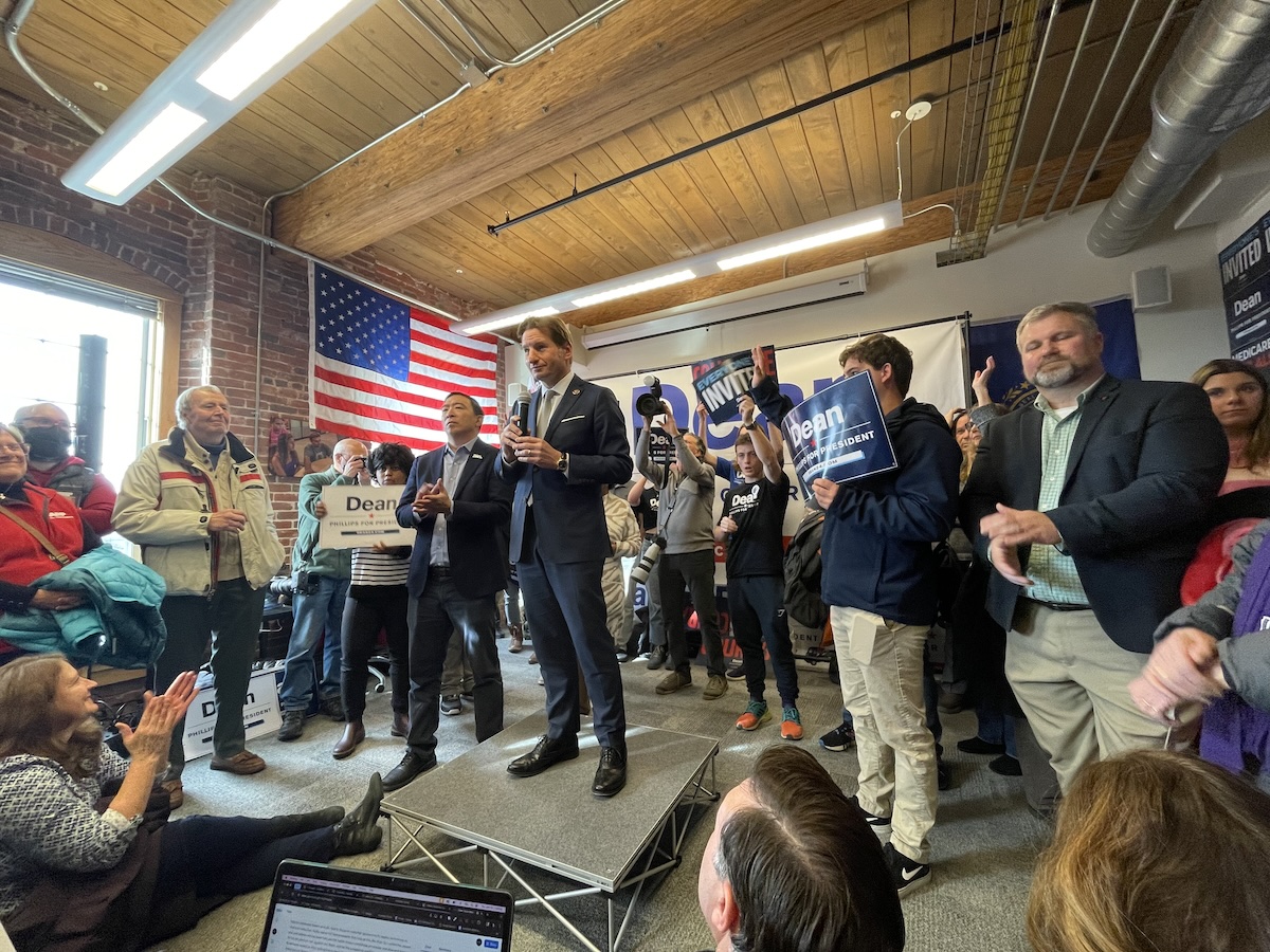 Rep. Dean Phillips, D-Minn, speaks to voters in Manchester, N.H., 1-18-2024