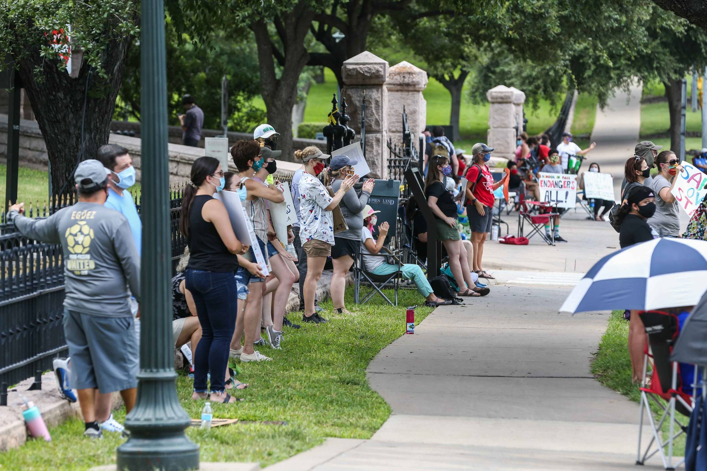 Teachers protest texas