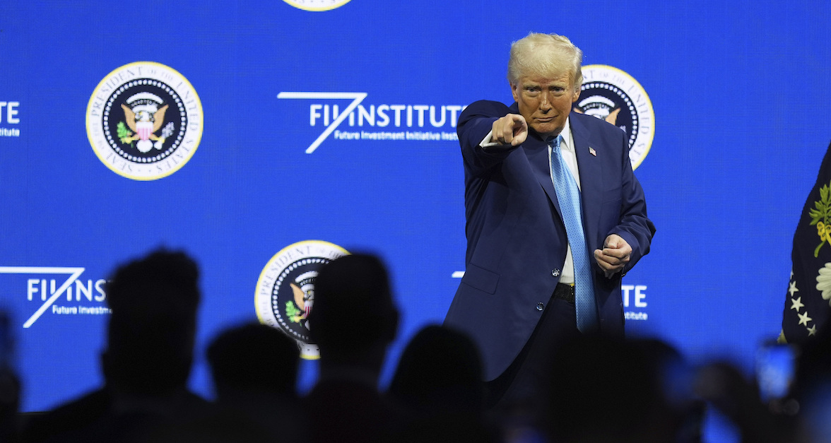 Trump in Miami Beach, 02-19-25