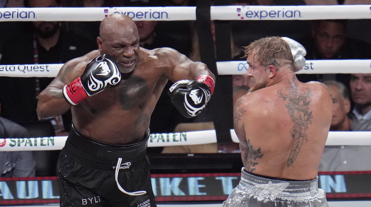 Mike Tyson fights Jake Paul in Arlington, Texas, 11-18-2024