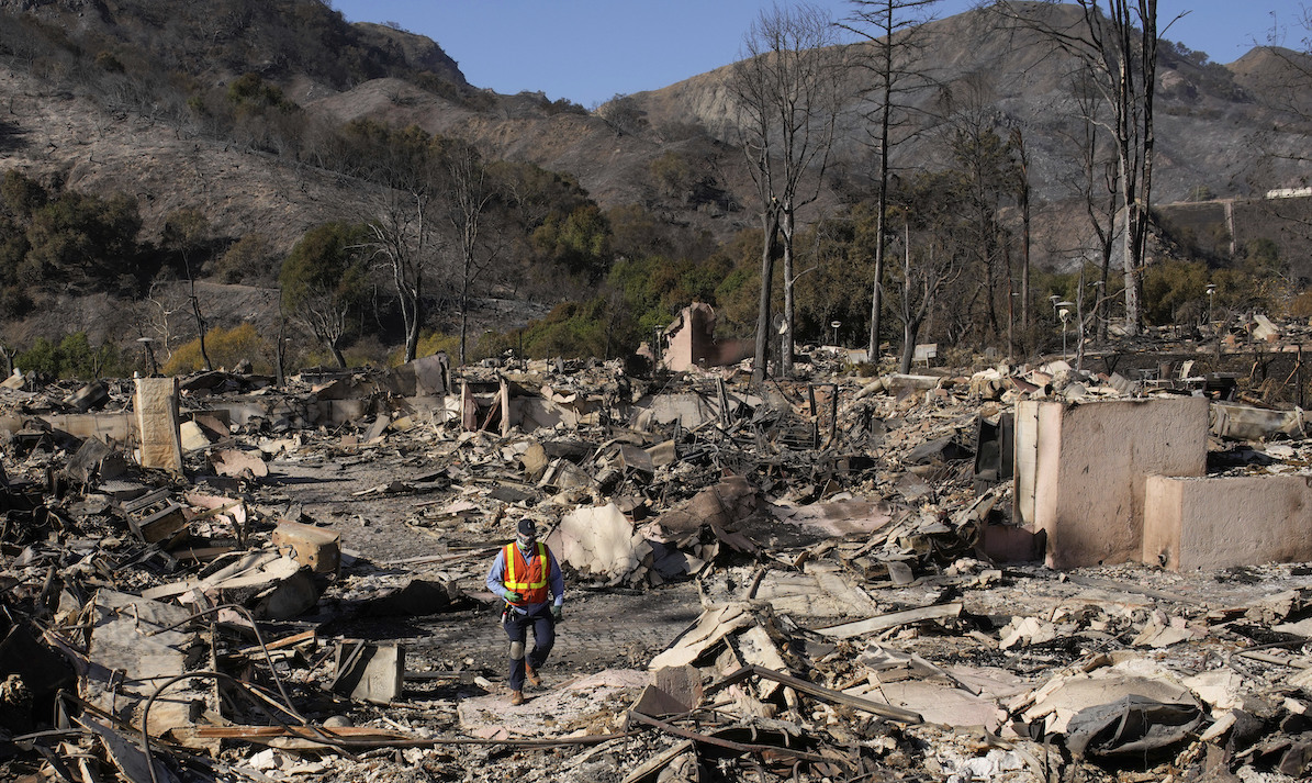 California fire damage in Pacific Palisades, 1-13-25