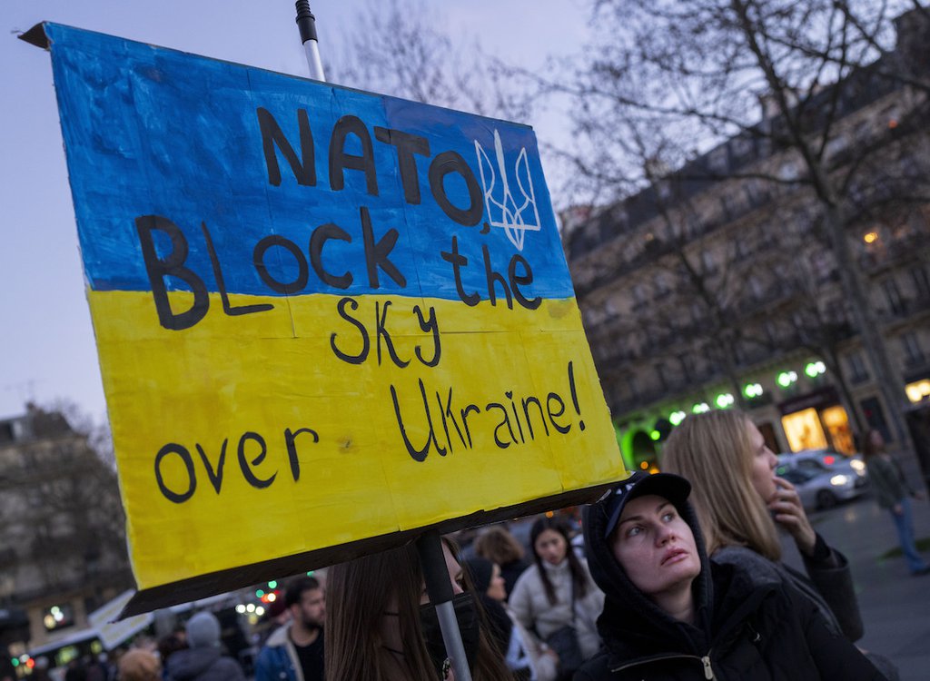 No fly zone protest image ukraine