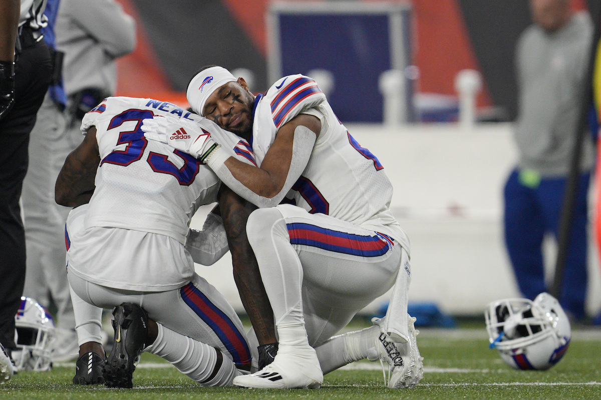 Buffalo Bills players react after Damar Hamlin collapses Jan. 2, 2023