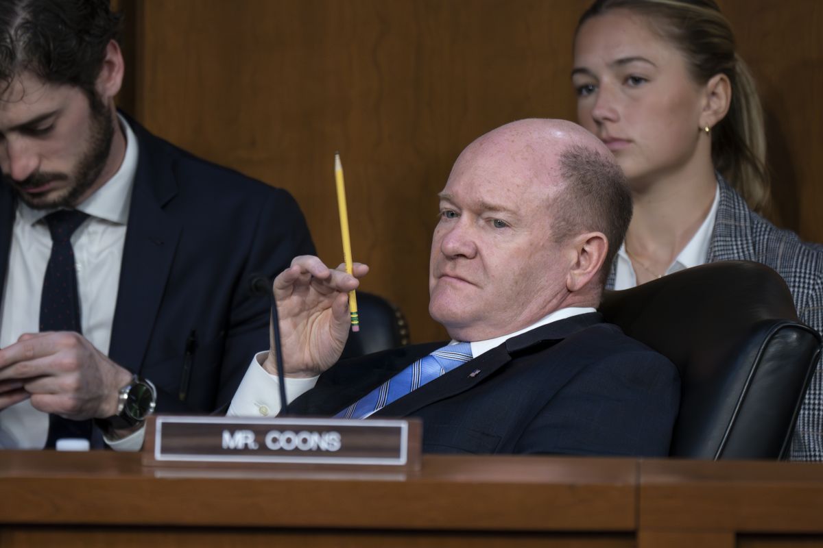 Chris Coons for consumer confidence