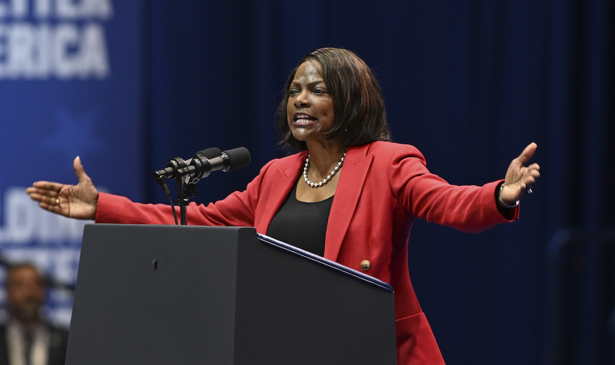 Demings speaks before Biden event with Crist