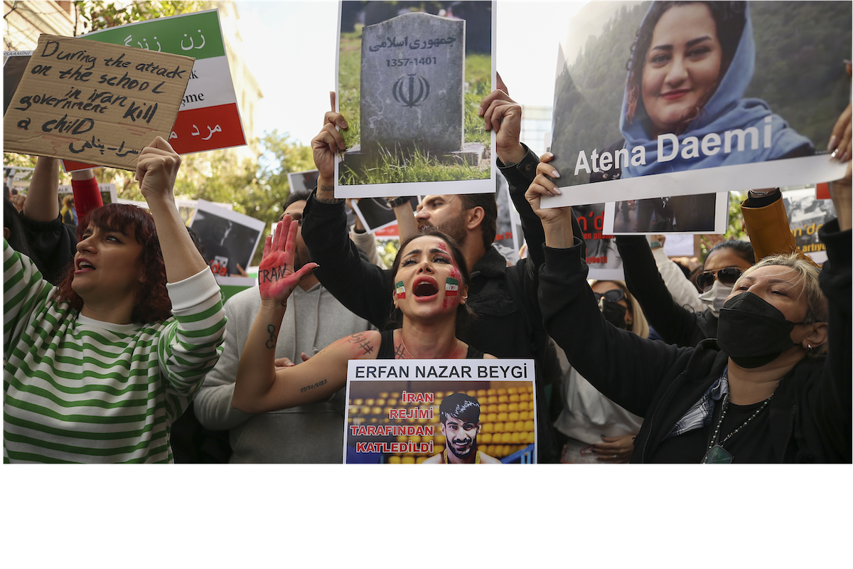 Iranian woman death protest Turkey