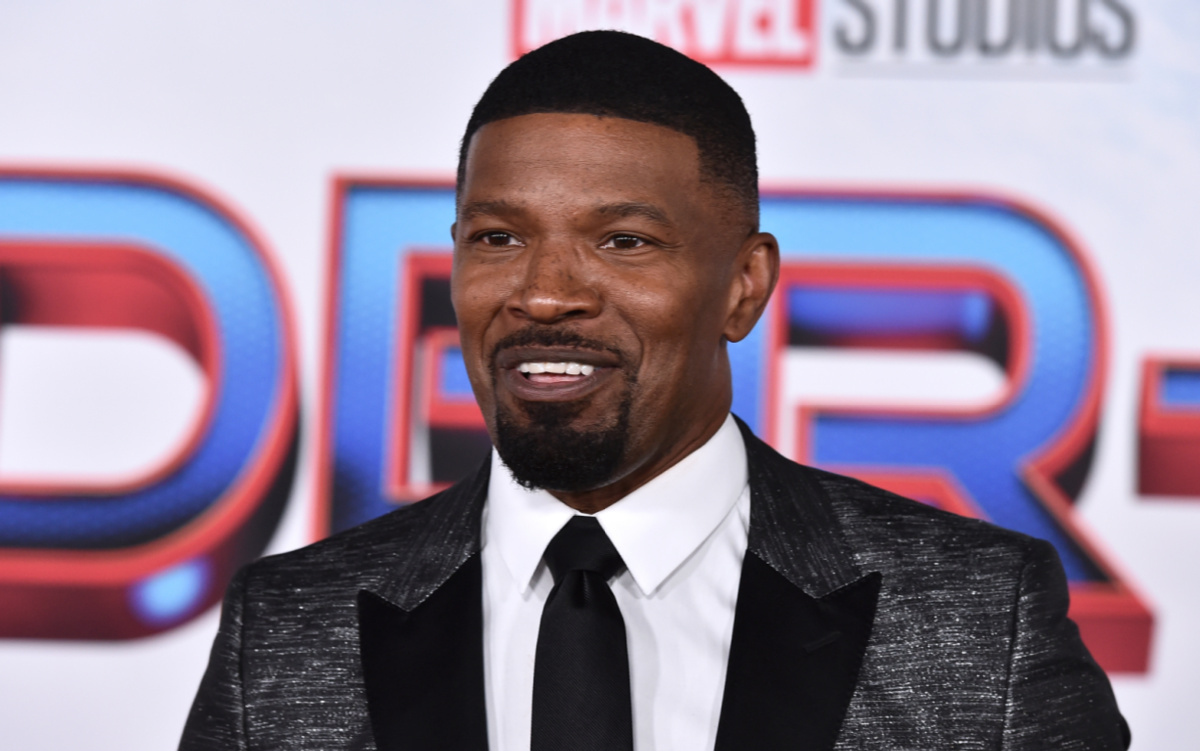 Jamie Foxx red carpet, 12-13-2021