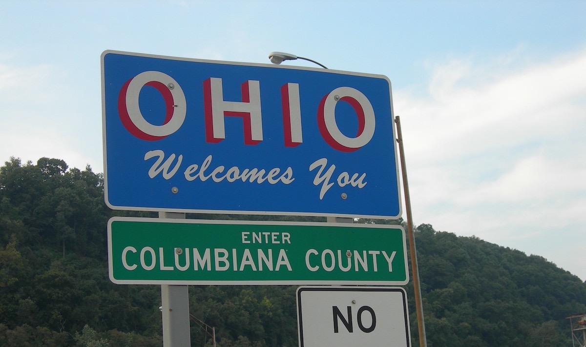 Ohio state line sign