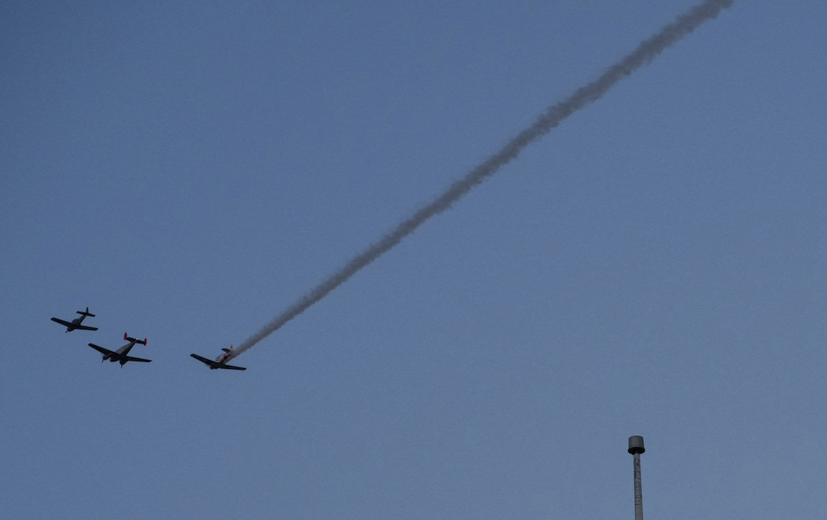 Planes flying above Riverfest, 9-3-2023