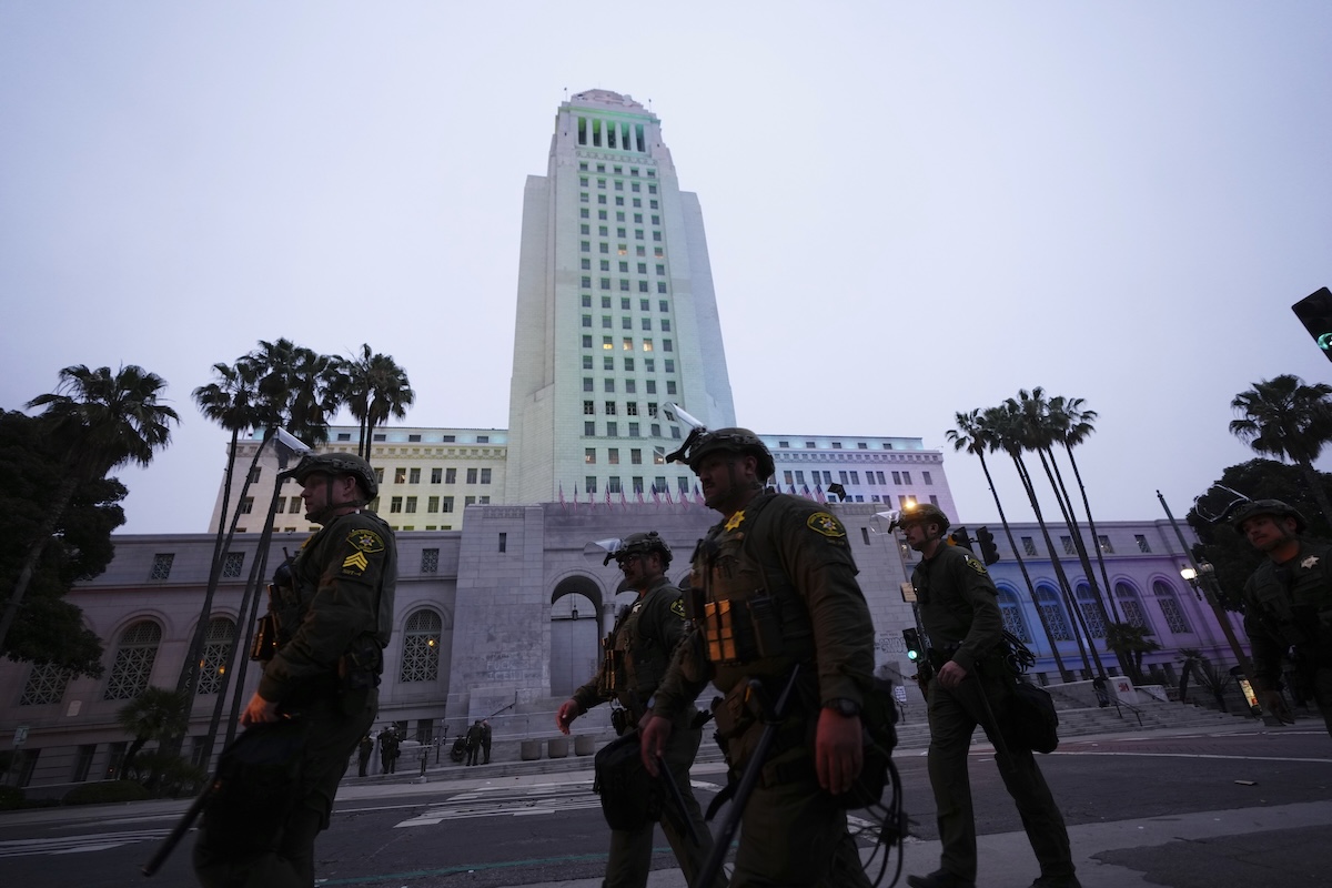 Police in LA protests 6-9-25