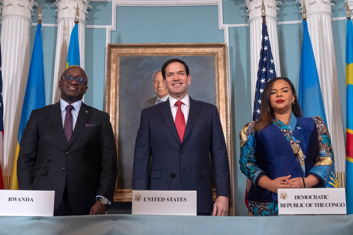 Rubio with Rwanda and DR Congo reps at State Dept