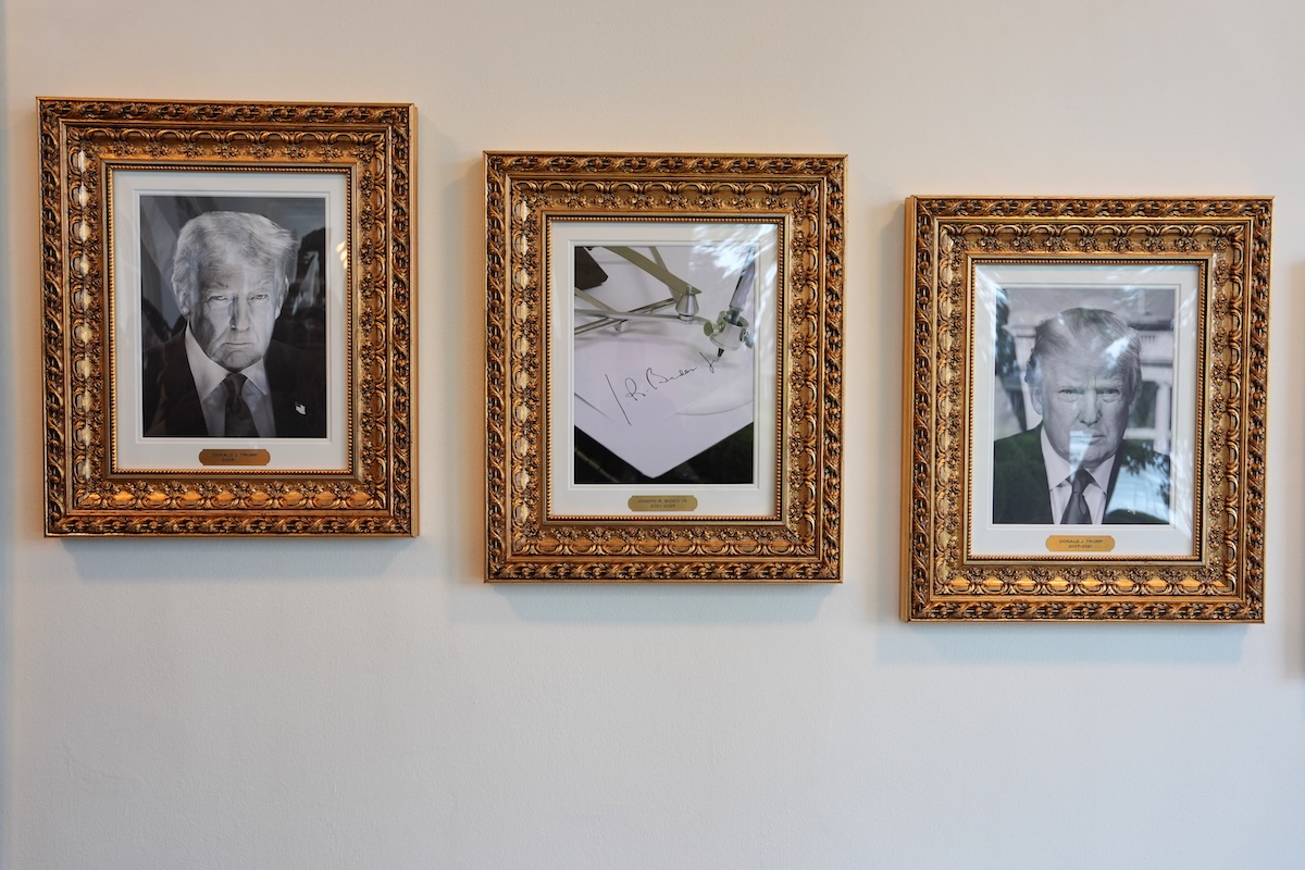 Photos of presidents at White House incl autopen