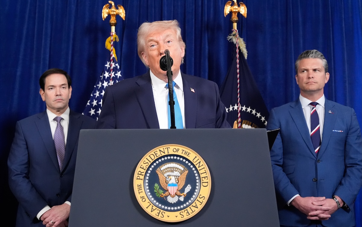 Trump speaks about Venezuela w/ Rubio and Hegseth 01-03-26