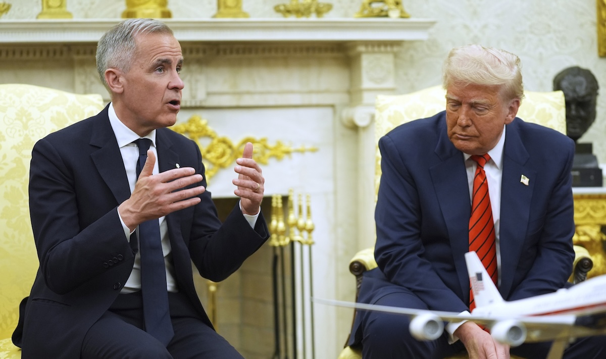 Canadian Prime Minister Mark Carney in the Oval Office of the White House 05-06-2025