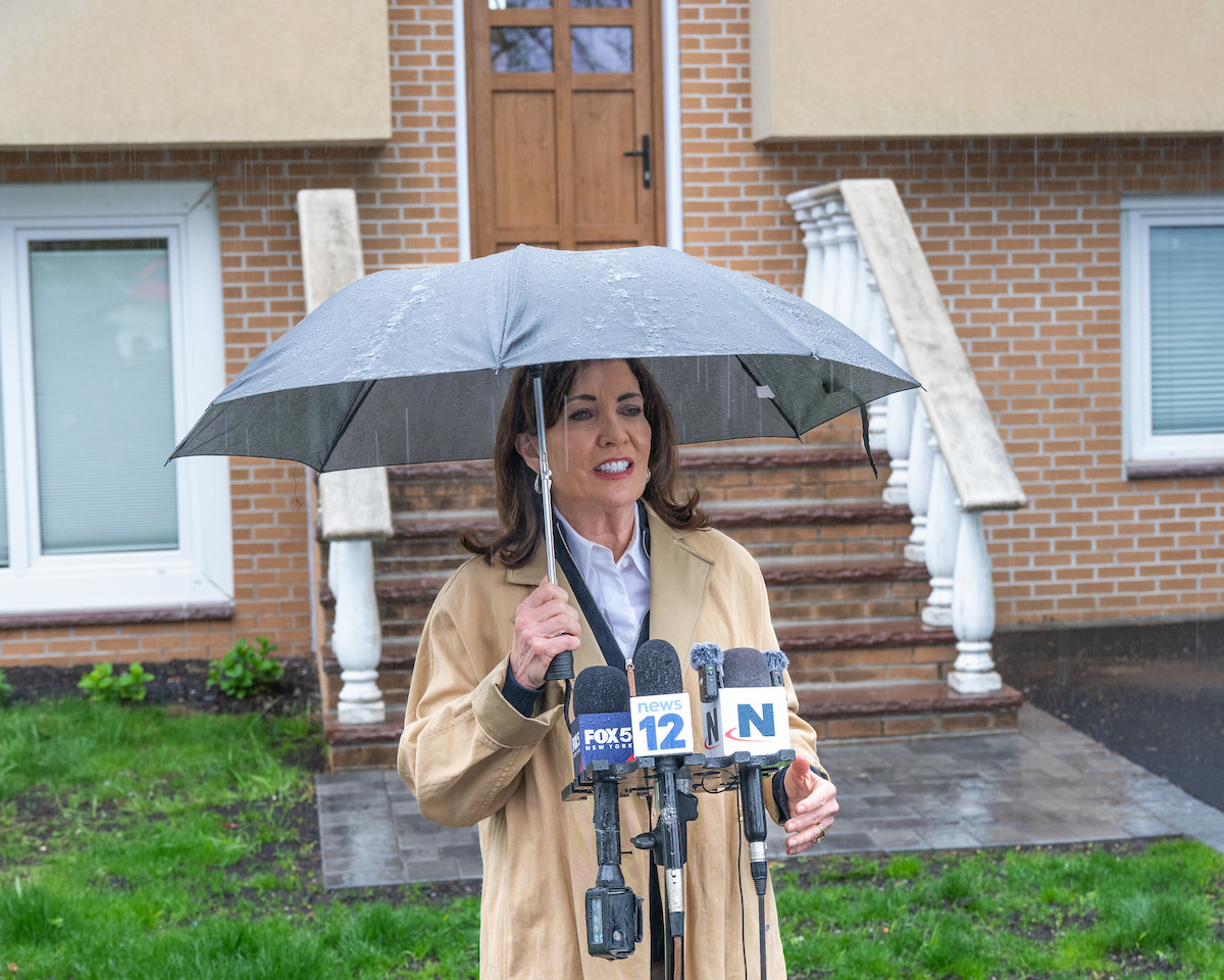 Hochul Long Island 5.5.25