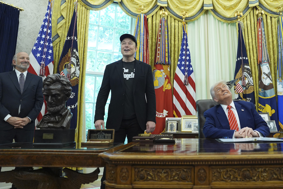 Lutnick, Musk Trump in Oval Office 5-30-25