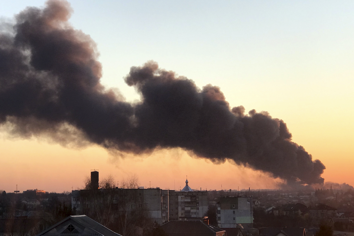 Lviv smoke after attacks March 18, 2022