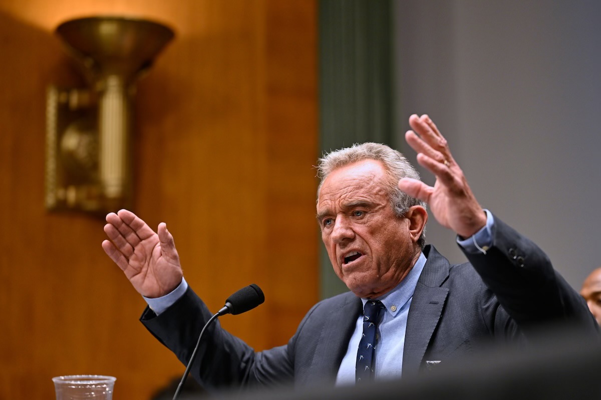 HHS Secretary RFK Jr. tussled with Sen. Chris Murphy about measles vaccine safety. Who was right?