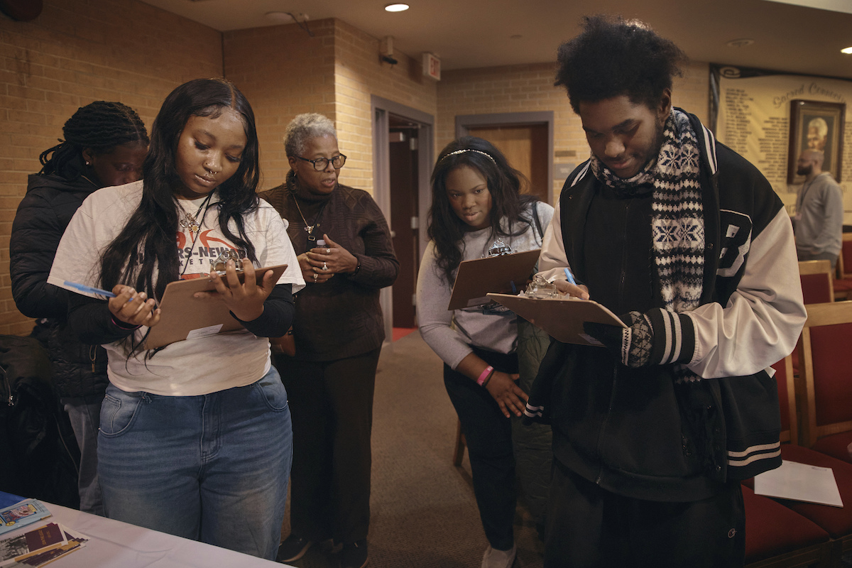 Students register to vote in Newark, NJ 2-1-25