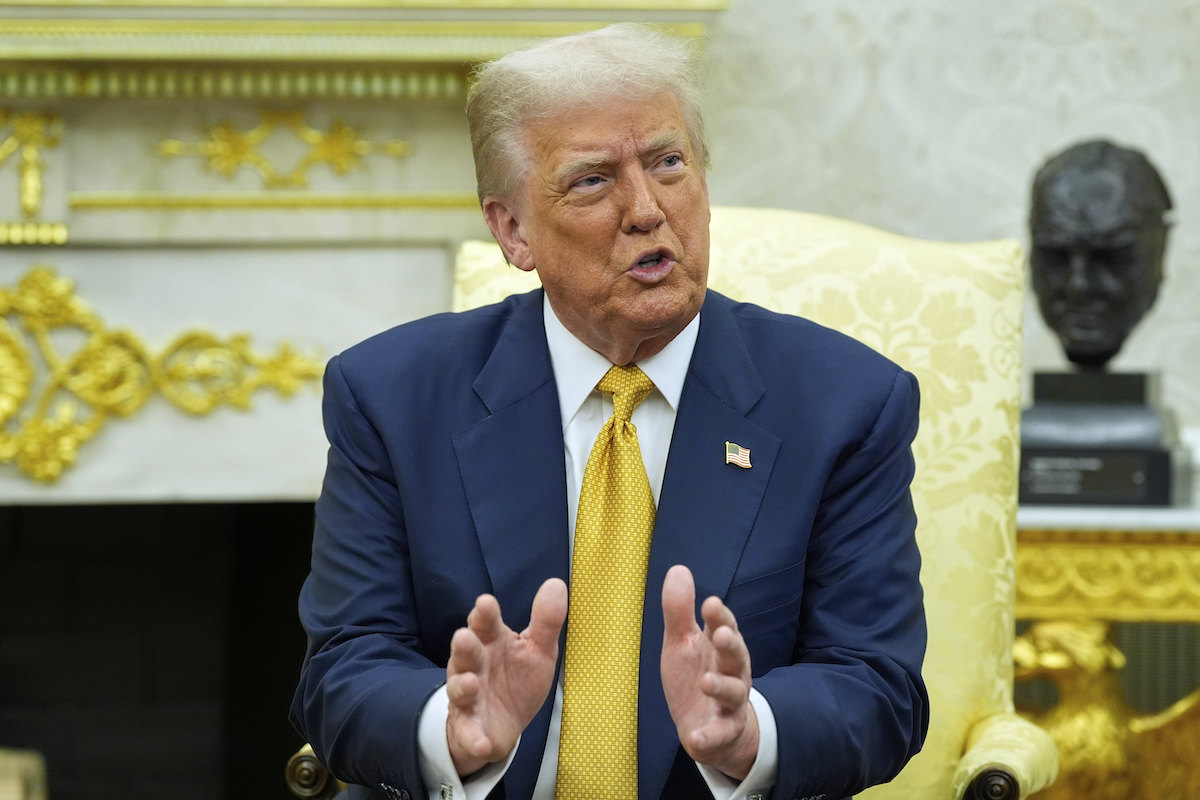 Trump oval office 7-22-25