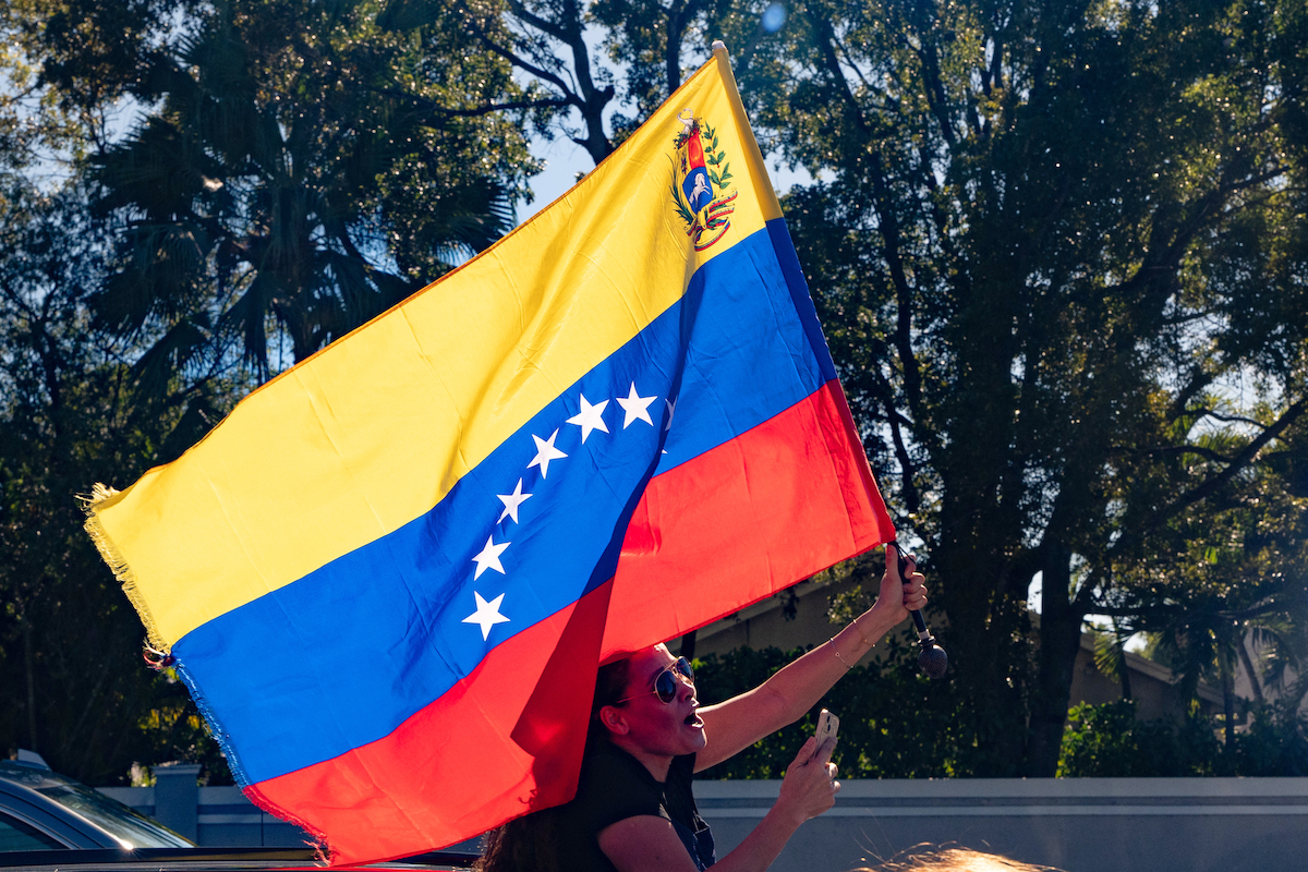 DeSantis repeats unfounded claim that Maduro sent freed Venezuelan prisoners to the US