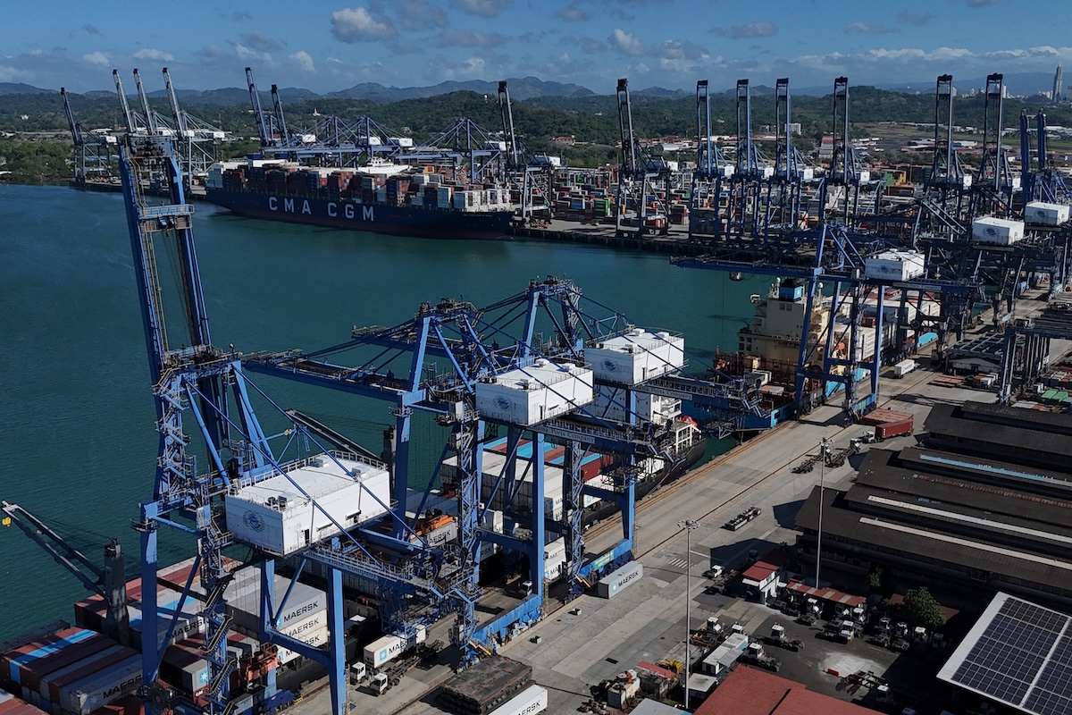 Cranes for cargo at Panama Canal