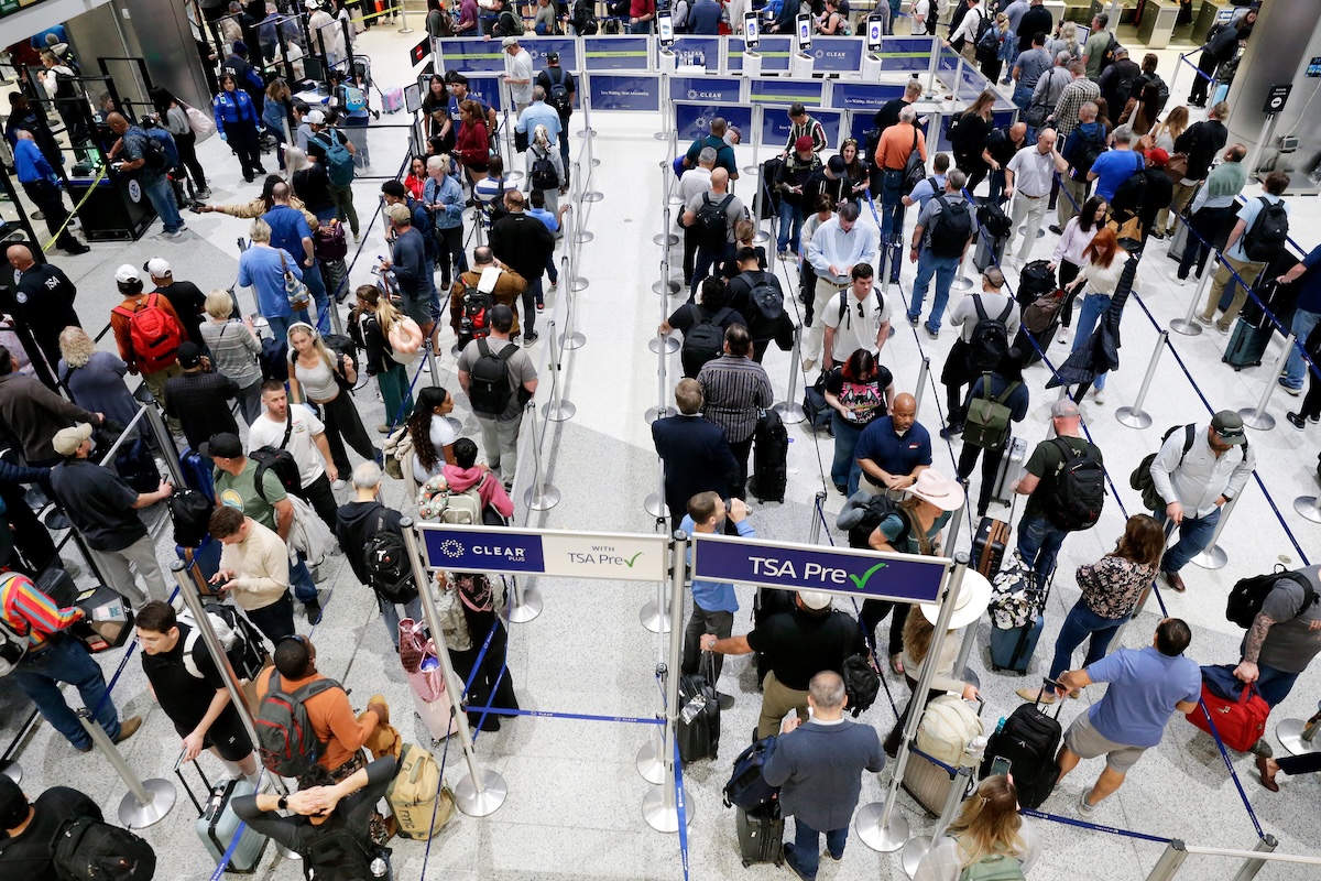 Long lines airport DHS partial shutdown 03-23-26