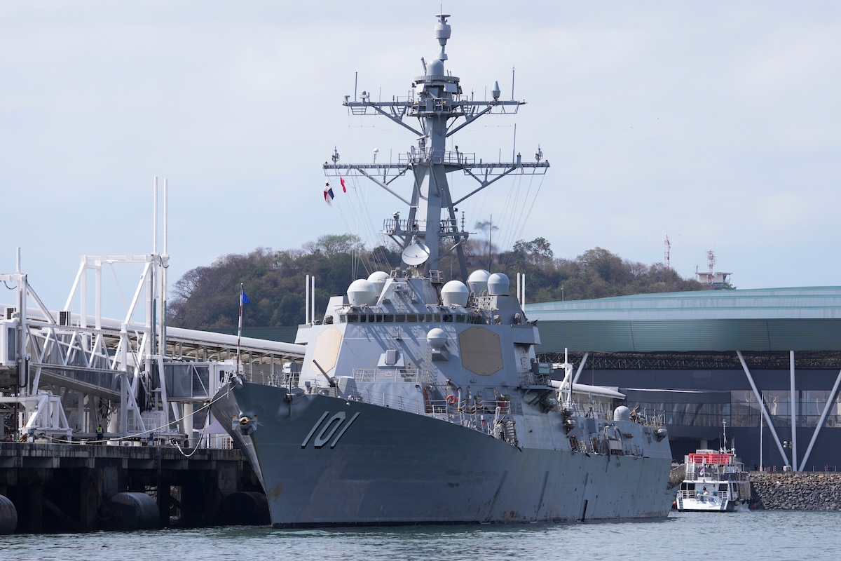 US Navy warship docked in Panama in 2026