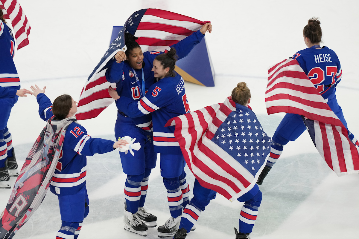 USA hockey women celebrate Olympics win 2-19-26
