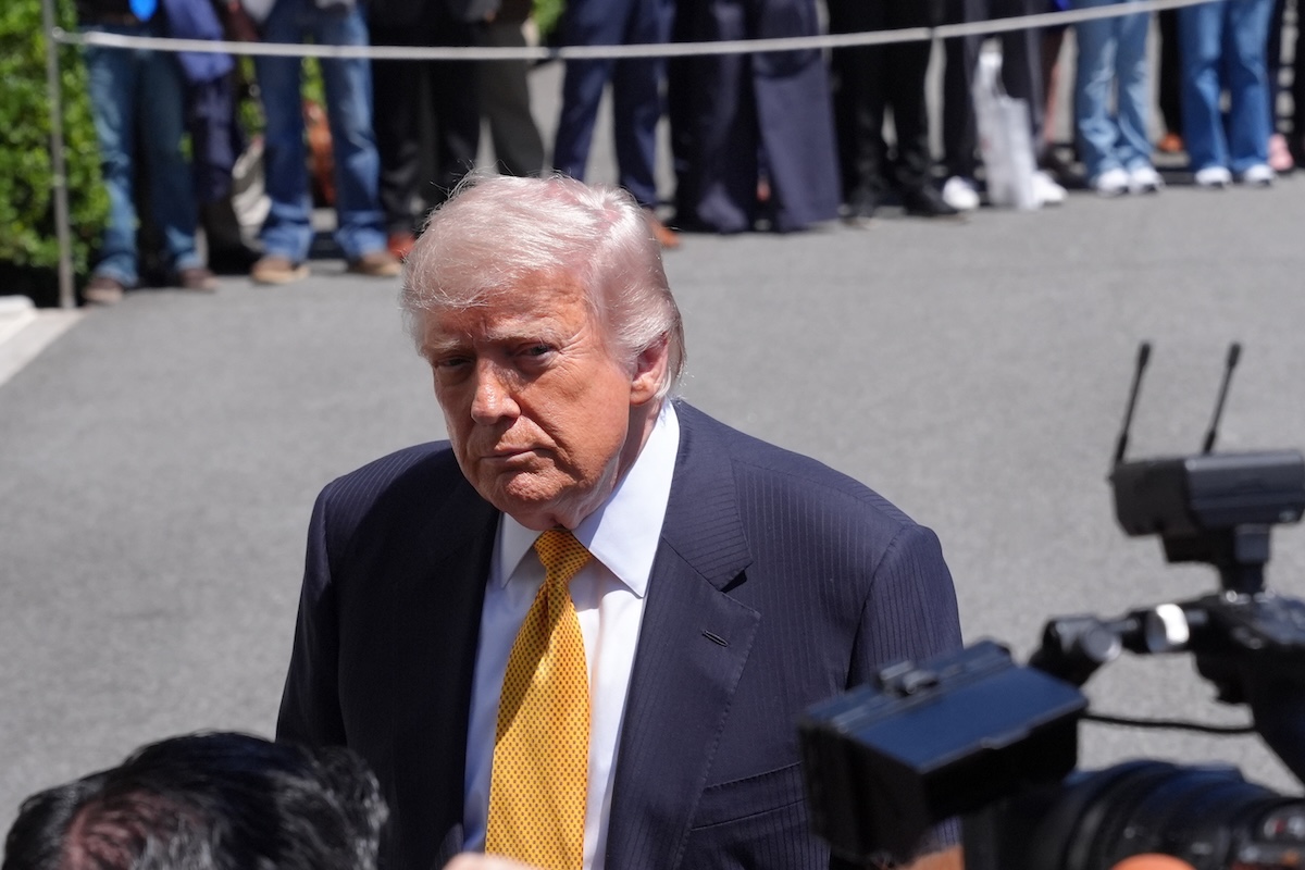 Trump meets with reporters at WH May 12 2026