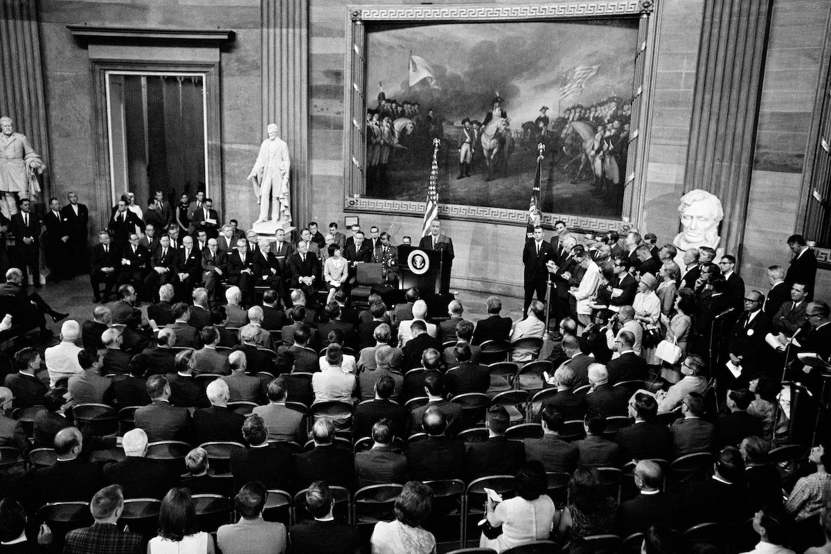 LBJ speaks at Capitol at VRA signing 1965